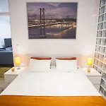 Breathtaking River View In Alfama Appartement Lissabon