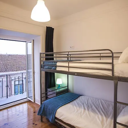 Daire Breathtaking River View In Alfama Lisboa