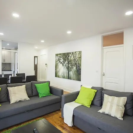 Breathtaking River View In Alfama Lisboa